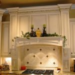Kitchen features Stanisci E-Series Hood, Conestoga CRP-10797 Applied Mold Door.
Finish: Crystal White Stain with Coffee Glaze